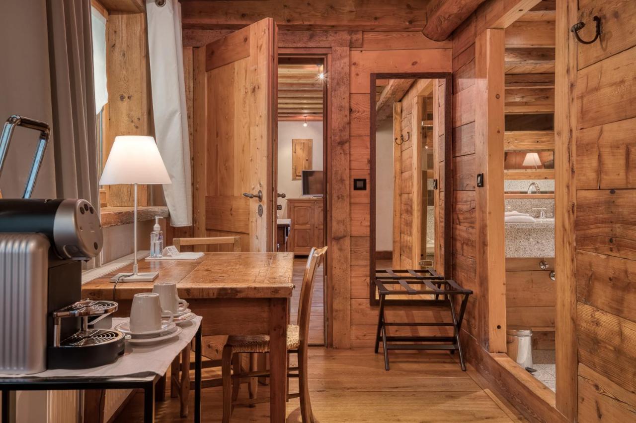 Hotel Les Servages D'Armelle Ле-Карроз-д'Араш Экстерьер фото