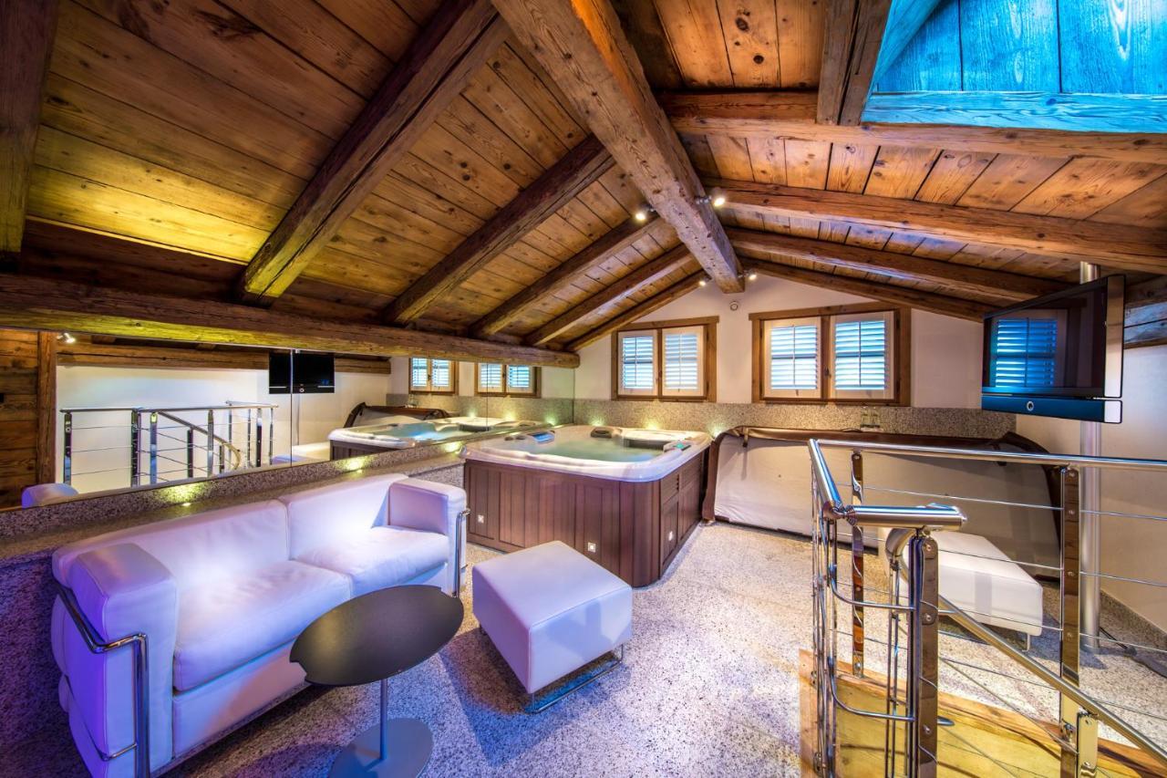 Hotel Les Servages D'Armelle Ле-Карроз-д'Араш Экстерьер фото